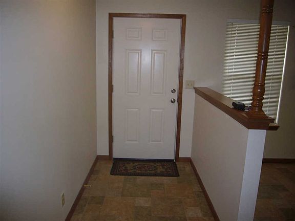 3rd image of 340 N Brookfield Dr