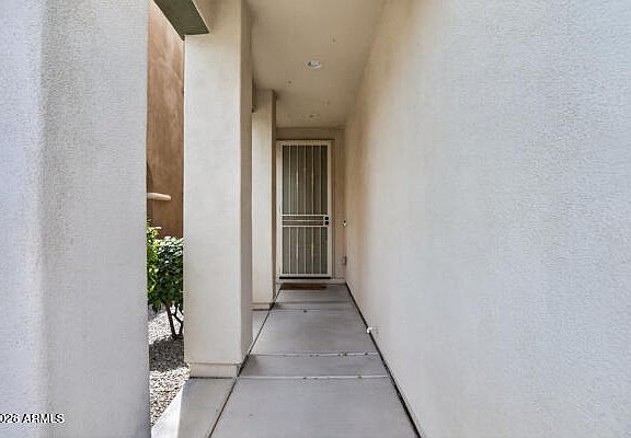 2nd image of 1649 W LACEWOOD Place