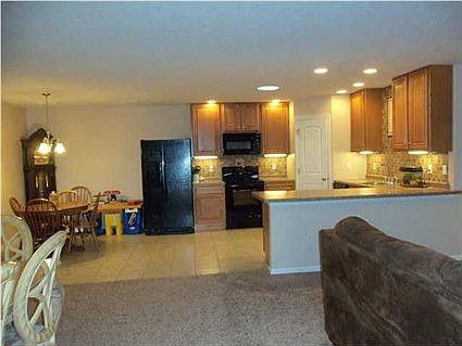 2nd image of 9551 Winyard Pl