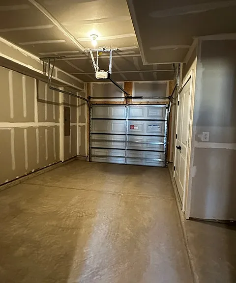8008 Pinot Ln — Photo 18