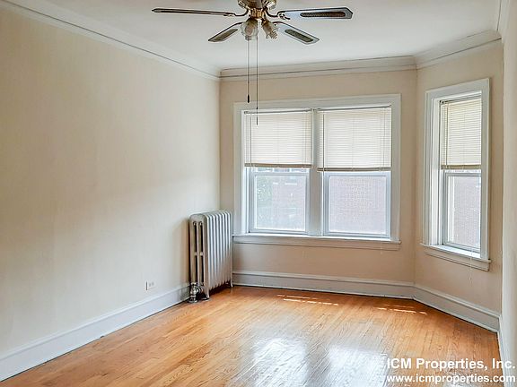 3rd image of 2214 W Foster Ave #3N