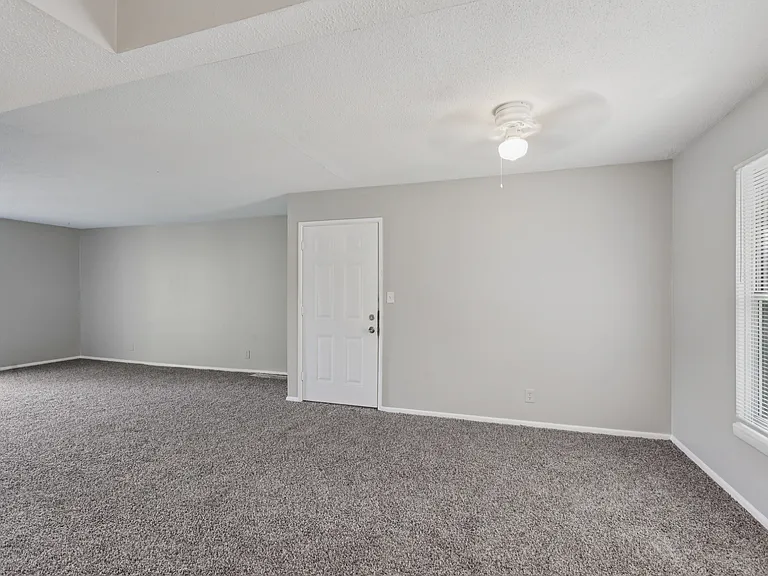 Westchester Apartments — Photo 15