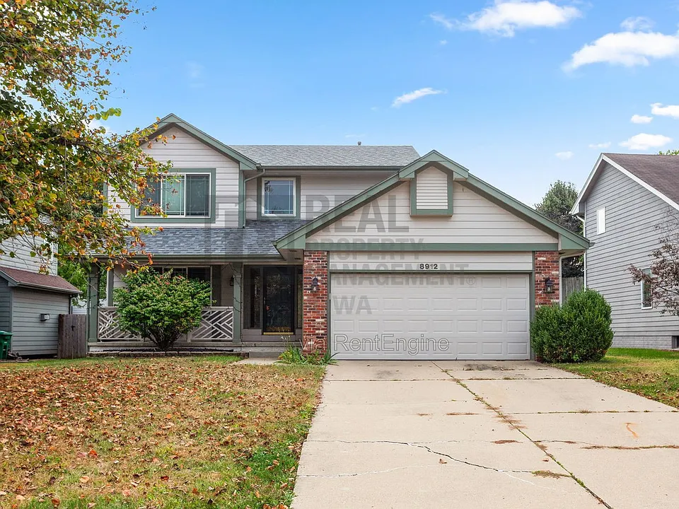 8912 Highland Oaks Dr