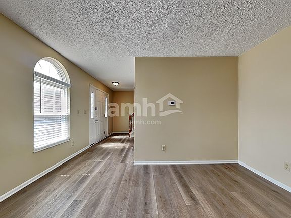 5th image of 4086 Autumn Hill Ln