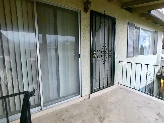 4th image of 1414 Essex Way APT 3