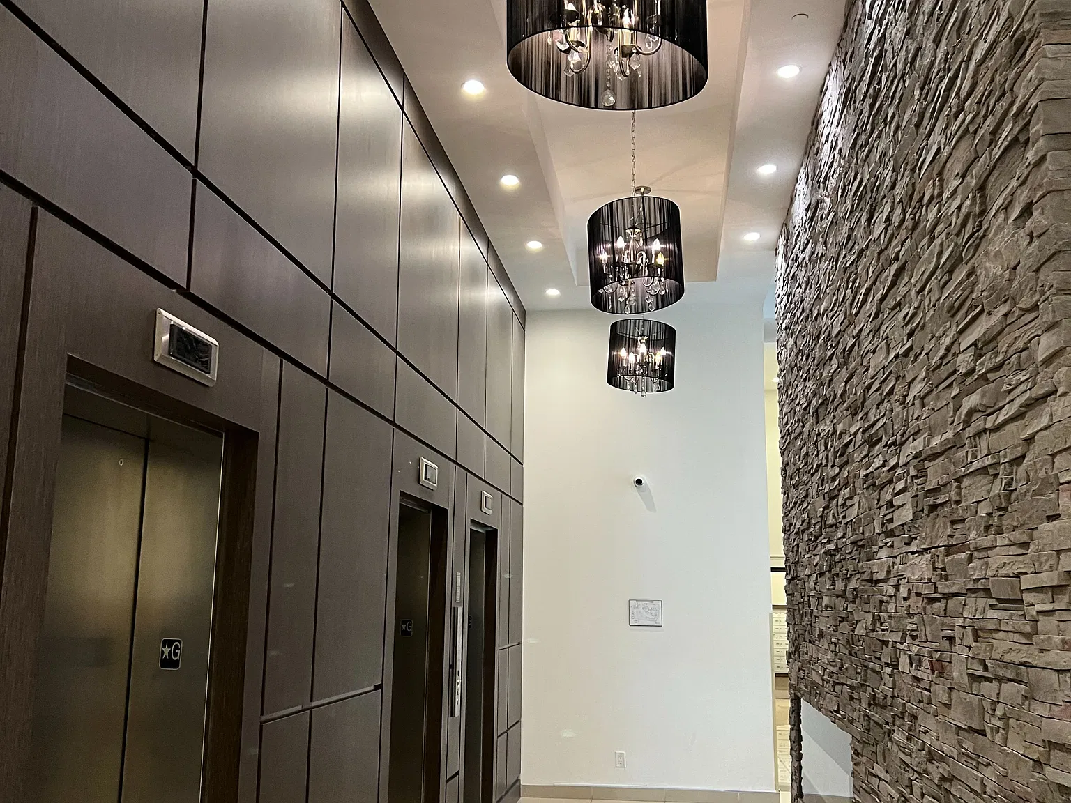 Leslie Boutique Residence — Photo 4