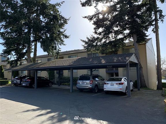 3rd image of 31003 14th Ave S APT C16