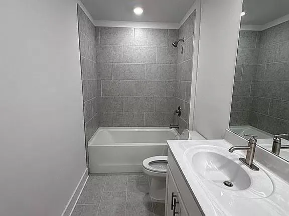 2780 Westgate Park Dr — Photo 17