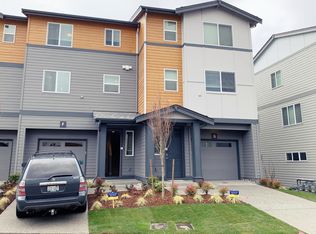 19324 35th Dr SE #F, Bothell, WA 98012