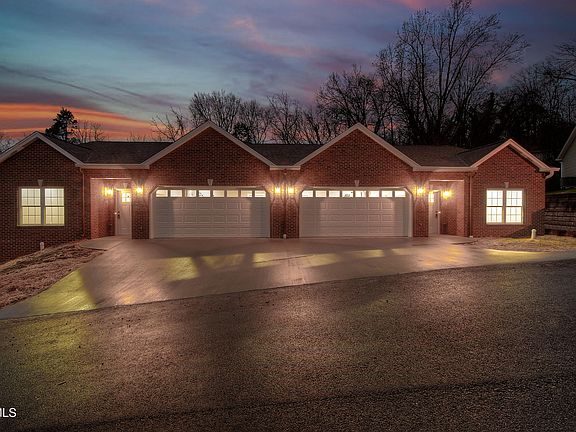 5th image of 3810 Oakley Pl