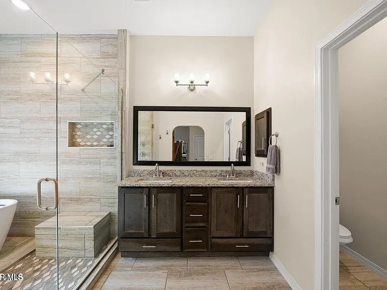 337 Fray Olguin Ct — Photo 18