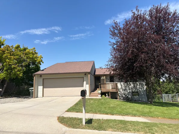 712 Red Letter St, Helena, MT 59601