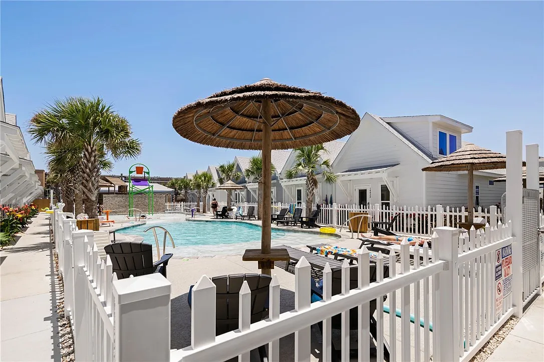 1 bed, 1.0 bath, 714 sqft, $2,190 — Photo 4