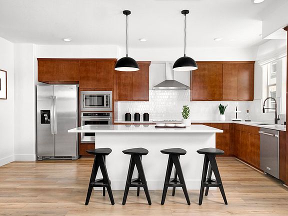 Gorgeous kitchen with large island