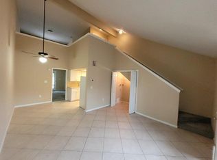 2008 S 10th St APT D, Fort Pierce, FL 34950