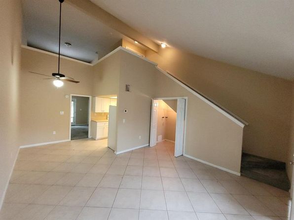 2008 S 10th St APT D