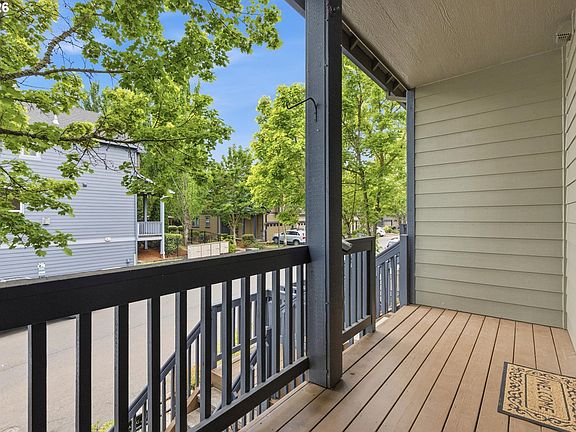 4th image of 1473 NE Alexandria Pl