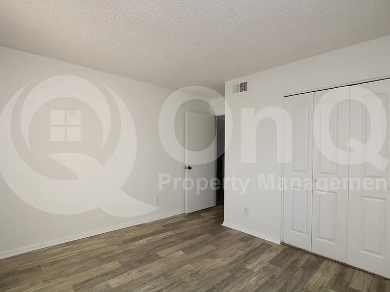 850 S River Dr #1084 — Photo 23