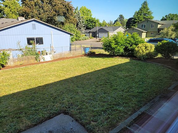 4th image of 10515 NW 21st Ave