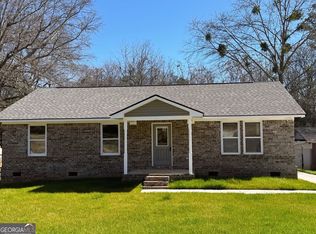 24 George St, Forsyth, GA 31029