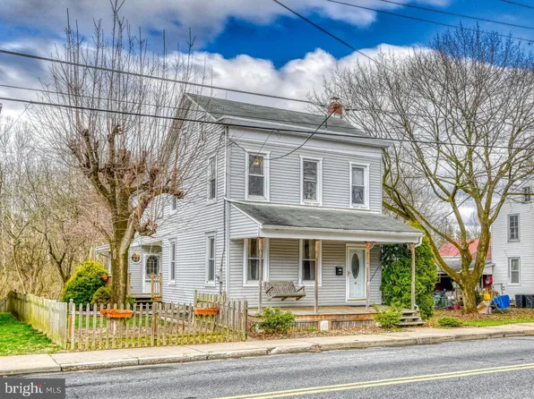 108 Main St, Shoemakersville, PA 19555