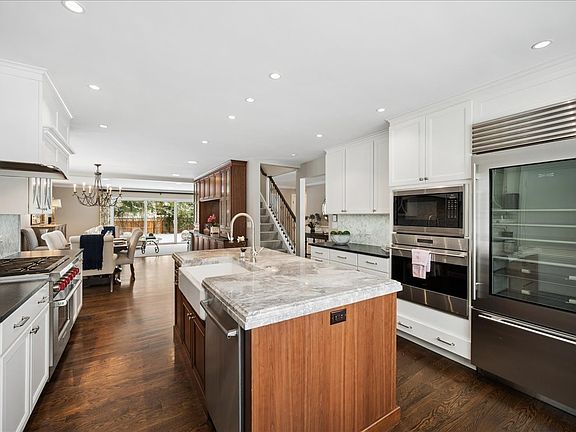 3rd image of 277 Hibbard Rd