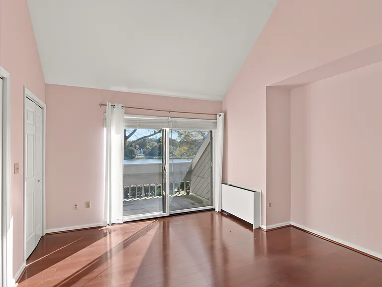 7 River Rd #306 — Photo 20
