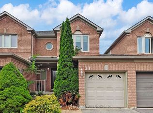 11 Birchcliffe Dr, Brampton, ON L6Z 4T3