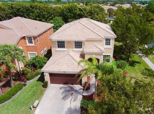 1444 Briar Oak Ct, Royal Palm Beach, FL 33411
