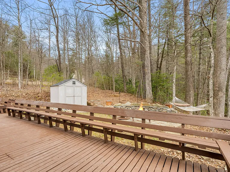 224 Rock Haven Ln — Photo 28