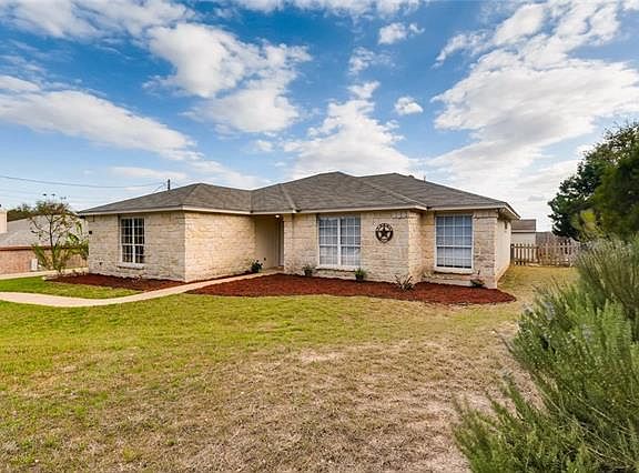 2nd image of 21140 Northland Dr