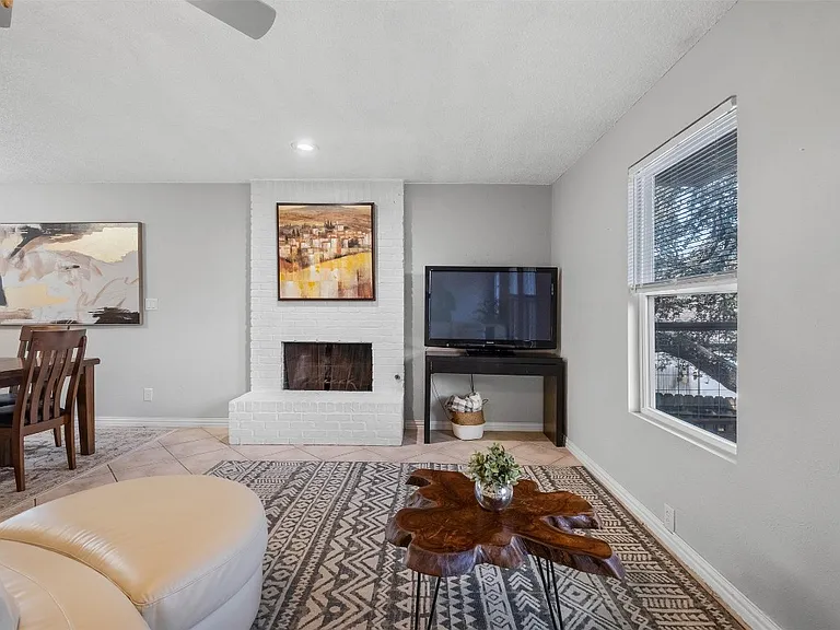 3208 Twinberry Cv #A — Photo 11