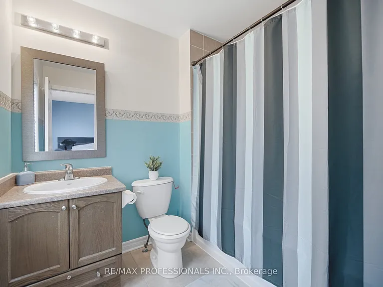 45 Horton St #MAIN 2ND — Photo 25