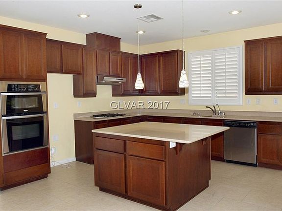 3rd image of 7261 Caballo Range Ave