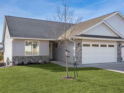 912 Prairie View Dr, West Branch, IA, 52358