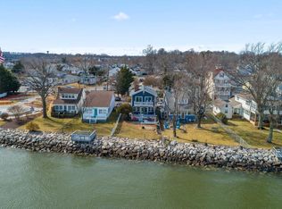 8223 C St, Chesapeake Beach, MD 20732