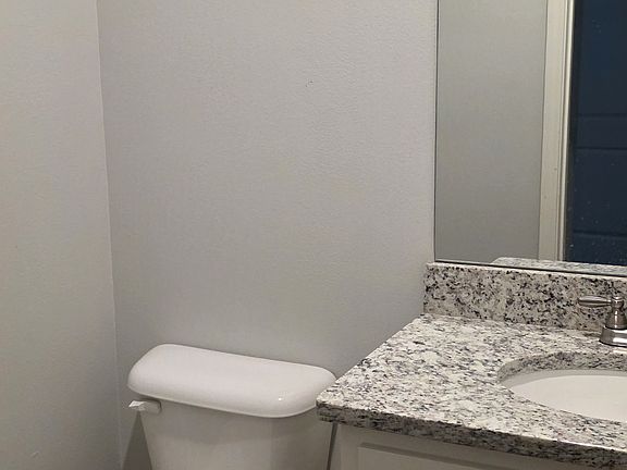 3rd image of 1010 Grand Teton Dr