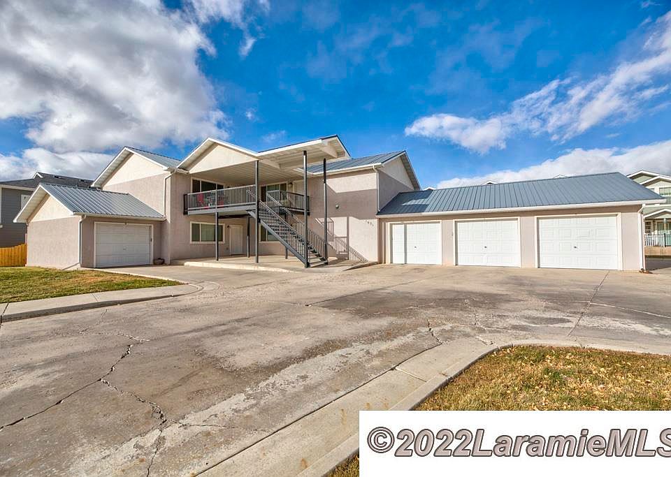 1st image of 1631 Palmer Dr APT B