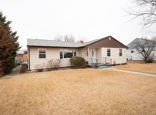428 New York St, Chinook, MT 59523