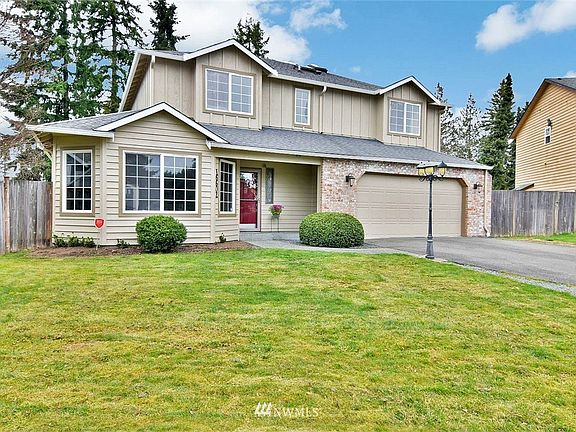 2nd image of 16602 Spruce Way