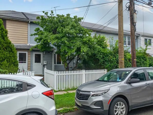 83 Zabriskie Avenue image 1 of 20