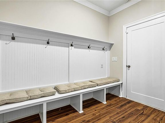 5th image of 2067 Wheaton Way