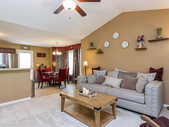 4th image of 656 Lockwood Dr