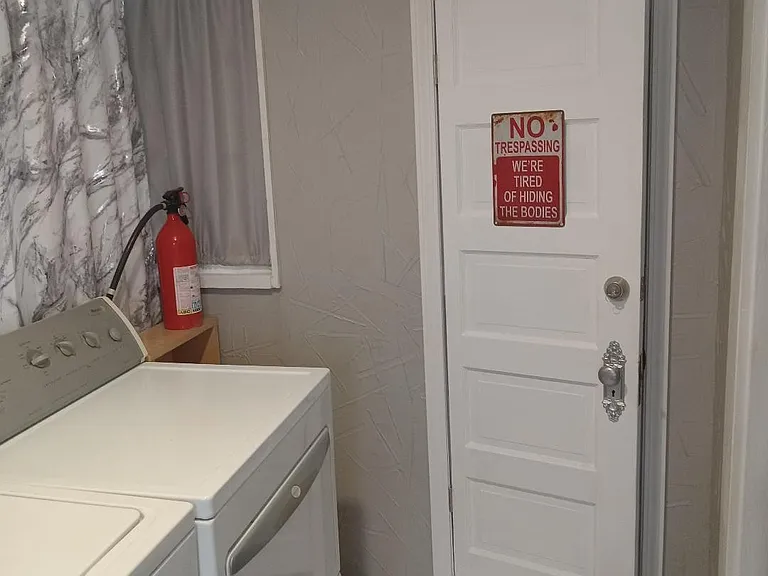 916 Gidding St #C — Photo 20