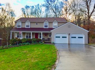 705 Pine Valley Rd, Knoxville, TN 37923