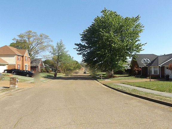 5th image of 5447 Autumn Brook Dr