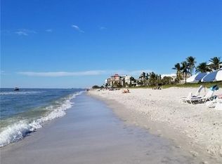 10475 Gulf Shore Dr APT 165, Naples, FL 34108