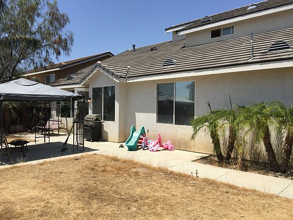2nd image of 28685 Maplewood Dr