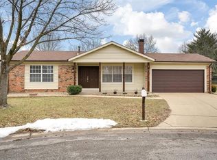 9 Bentbrook Ct, Saint Peters, MO 63376