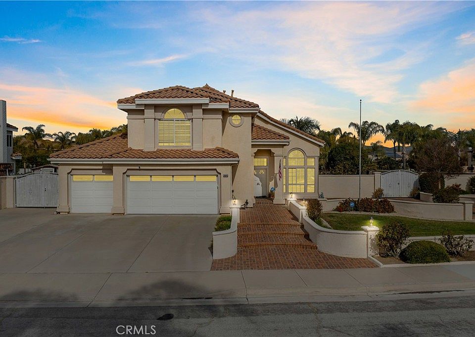 1st image of 28840 Woodcrest Lake Dr